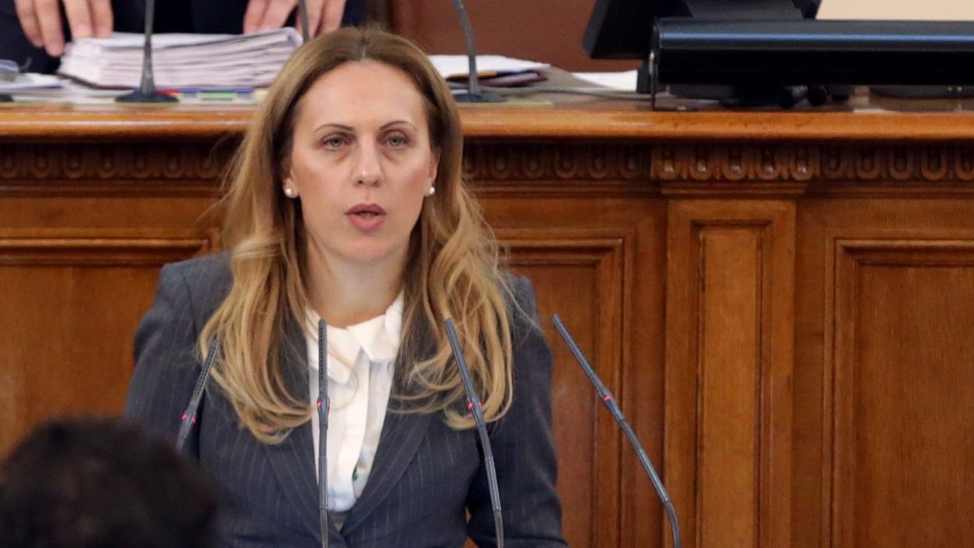 Бях избрана за заместник министър председател на Република България един отговорен