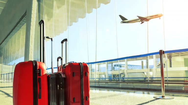 Таксите за ръчен багаж скоро ще останат в историята