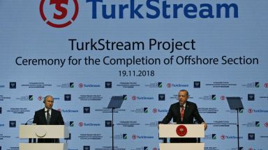  „ Газпром “ направил избора си за европейския „ Турски поток “ – през България 