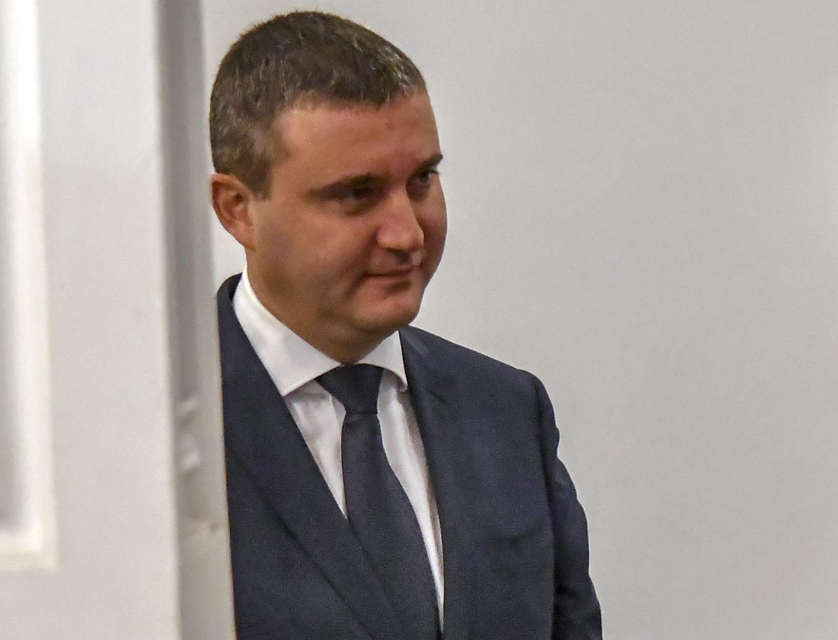 Министър Горанов представи поредния месечен обзор на българската финансова система