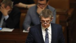 Чешкият премиер обвини Европарламента в намеса във вътрешните работи на страната