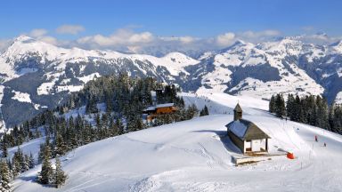 Ски през есента - причина за разгорещени дебати в Австрия