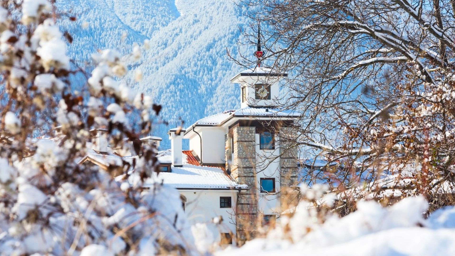 2,4 млн. българи ще пътуват по празиниците и на зимна почивка: какво избират 