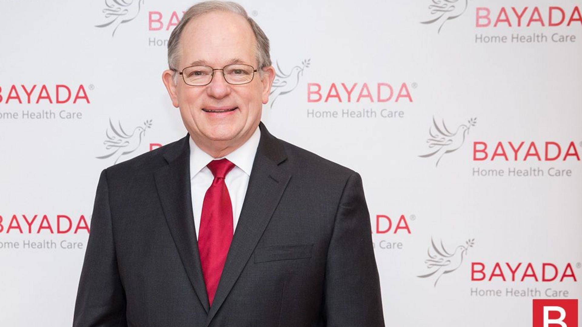 71 годишен американски бизнесмен раздаде 20 милиона долара като бонуси за