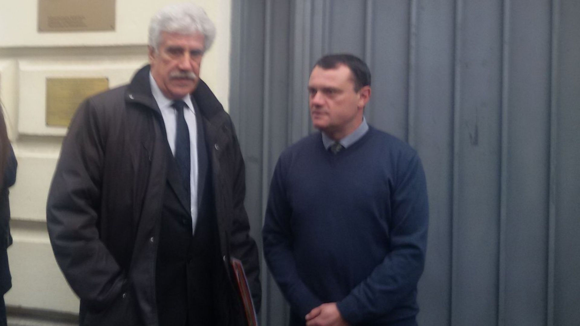 Представители на Екогласност инициативни комитети и кметове които негодуват от