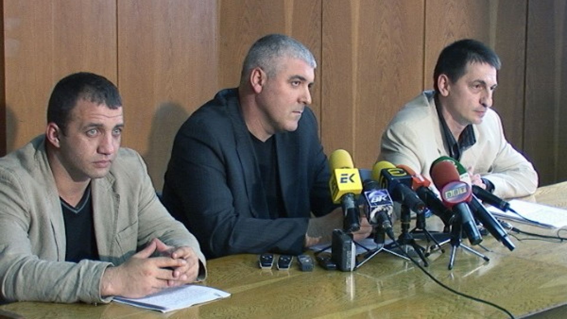 Двама българи са задържани на яхта в Италия с голямо