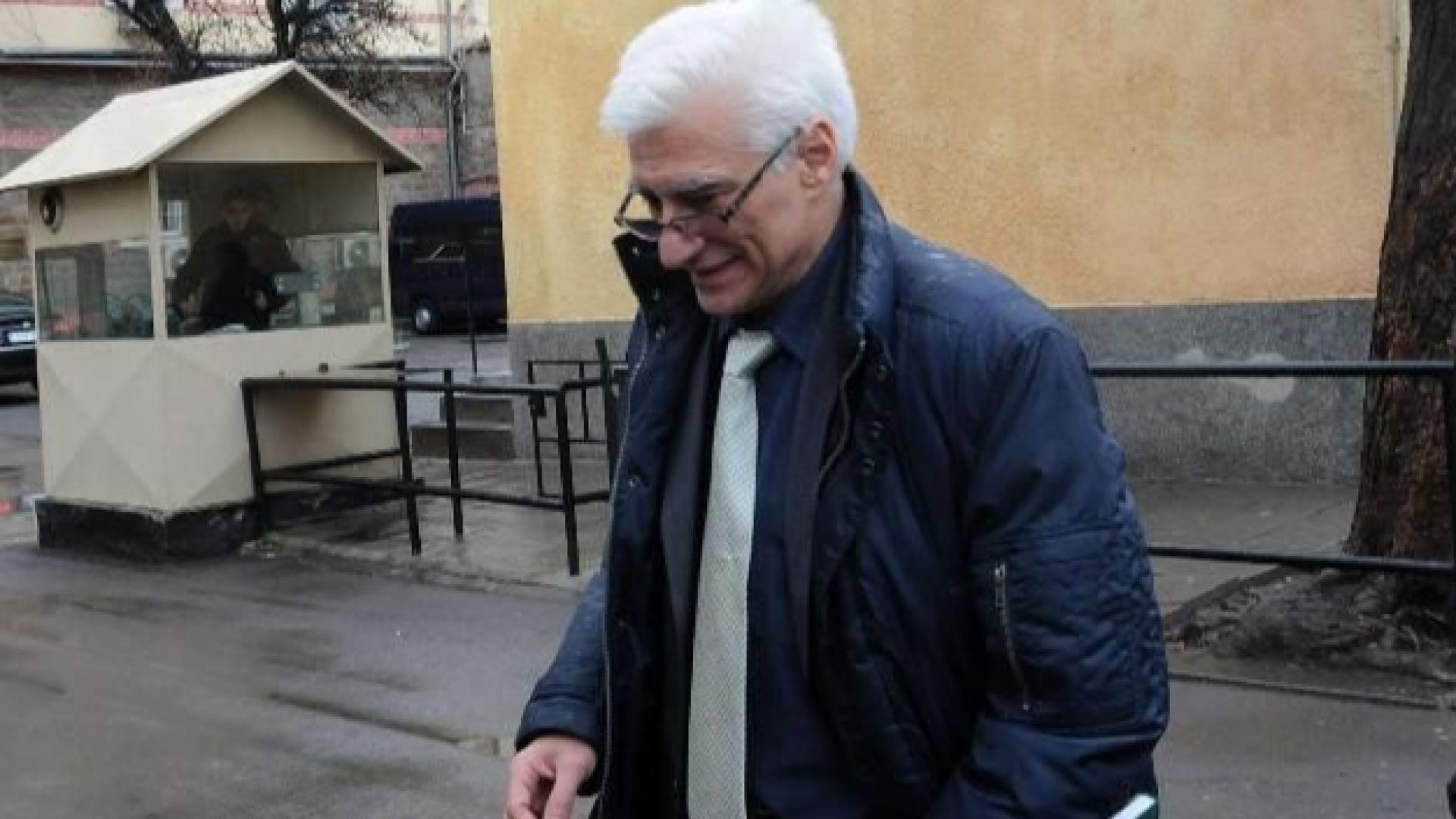 Режимът в ареста е адекватен на този на доживотно осъдените