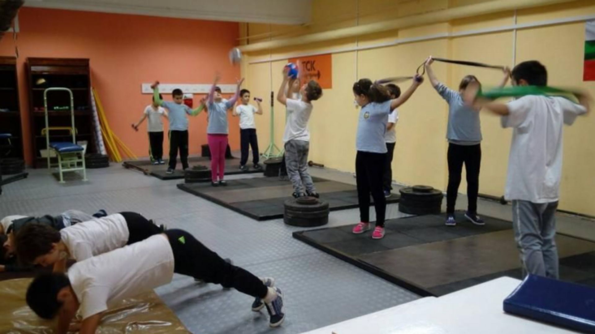 Приключи проект на ТСК Русе който даде възможност на 30 деца