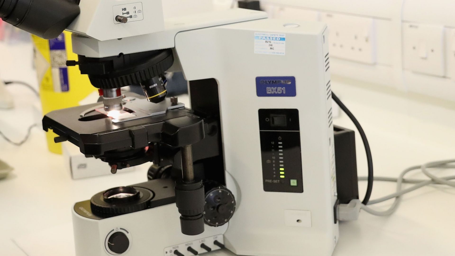 Румънските здравни власти временно затвориха родилен дом в Букурещ след