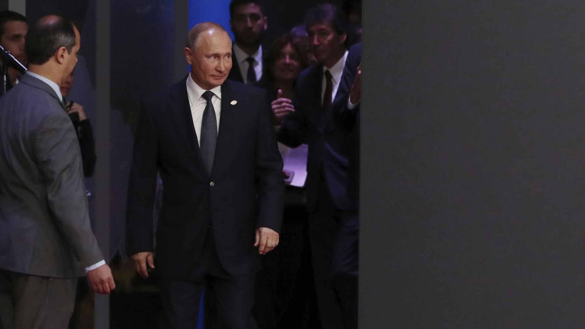 Руският президент Владимир Путин ще има кратка импровизирана среща с