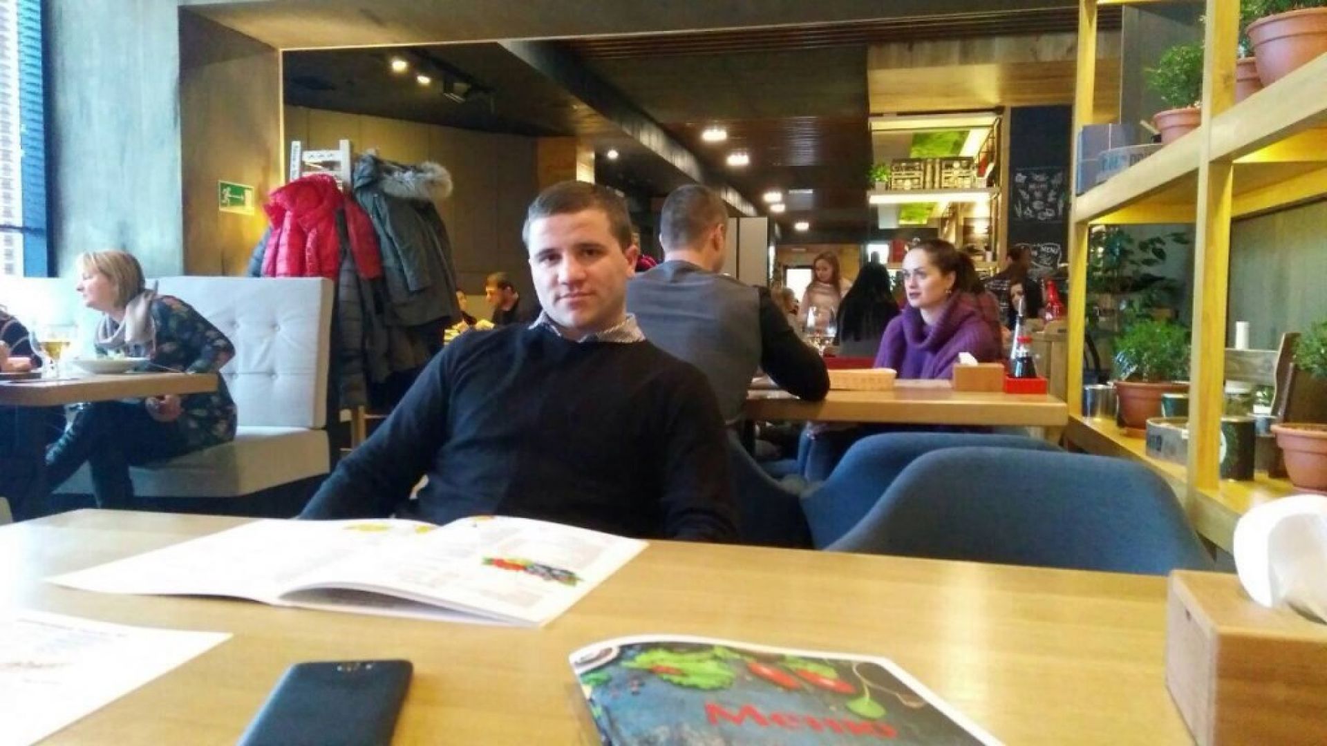 Семейството на задържания в Крим моряк от български произход Владимир