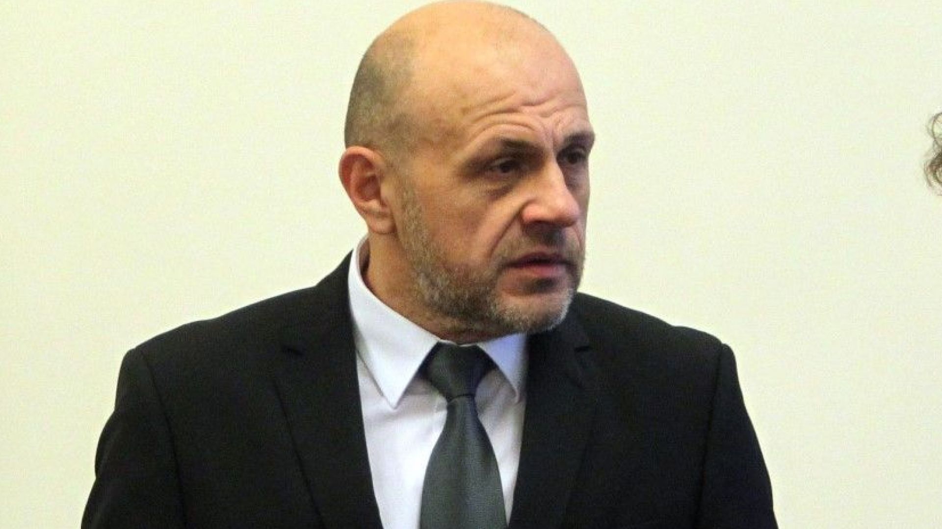 Вицепремиерът Томислав Дончев предлага промяна на чл 53 от Конституцията