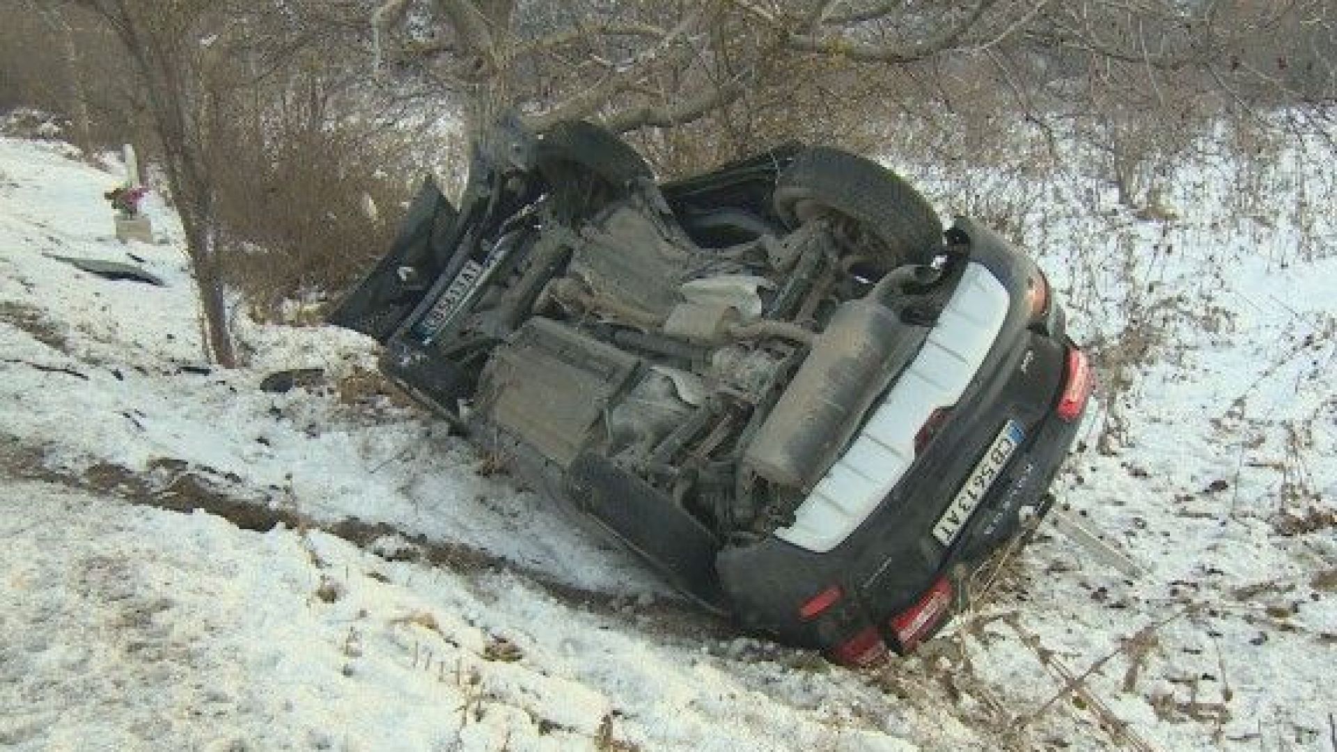 Водач на джип загина след удар в камион на пътя София - Калотина