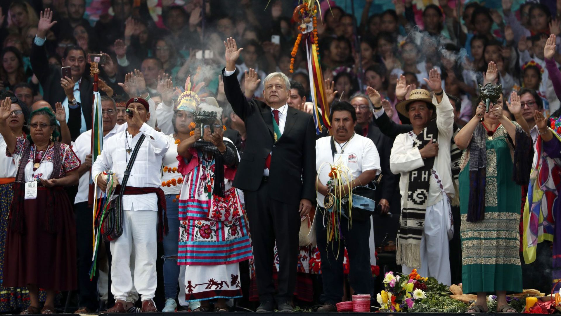 Лопес Обрадор положи клетва като президент на Мексико