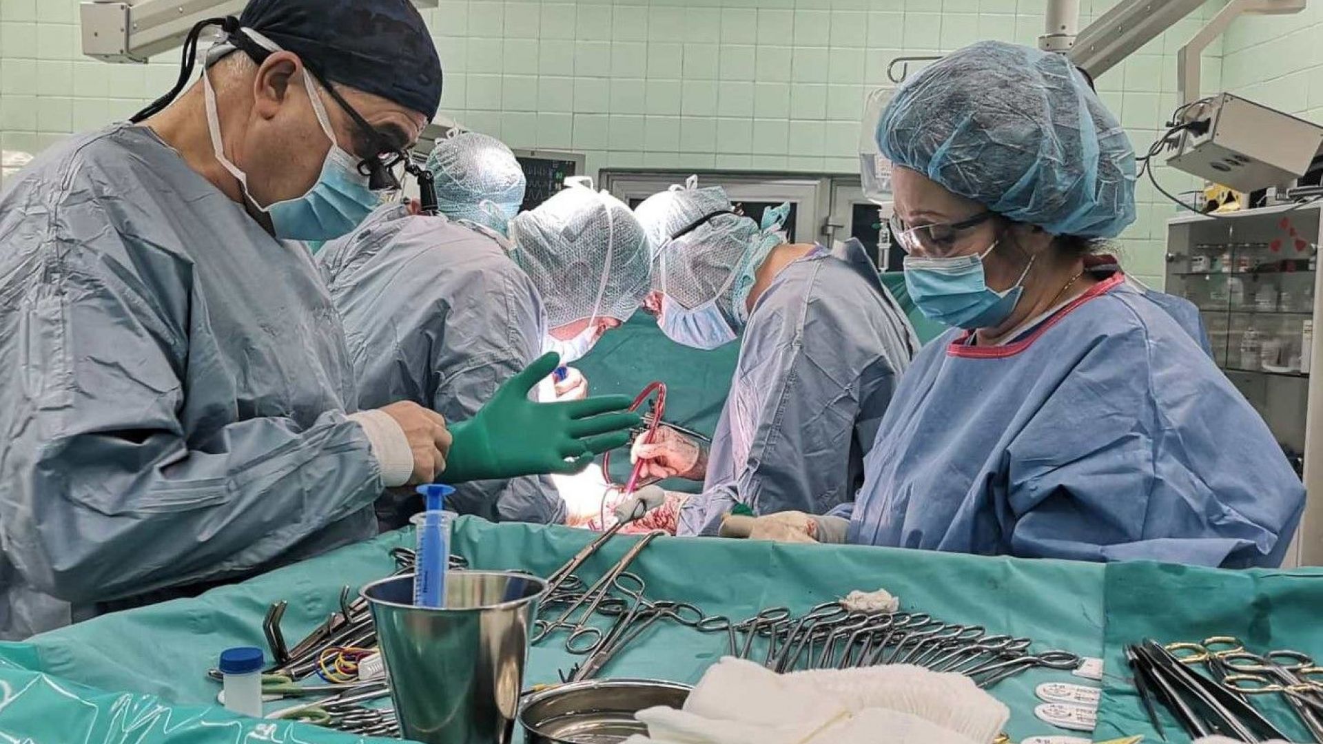 Във ВМА извършиха сложна чернодробна трансплантация