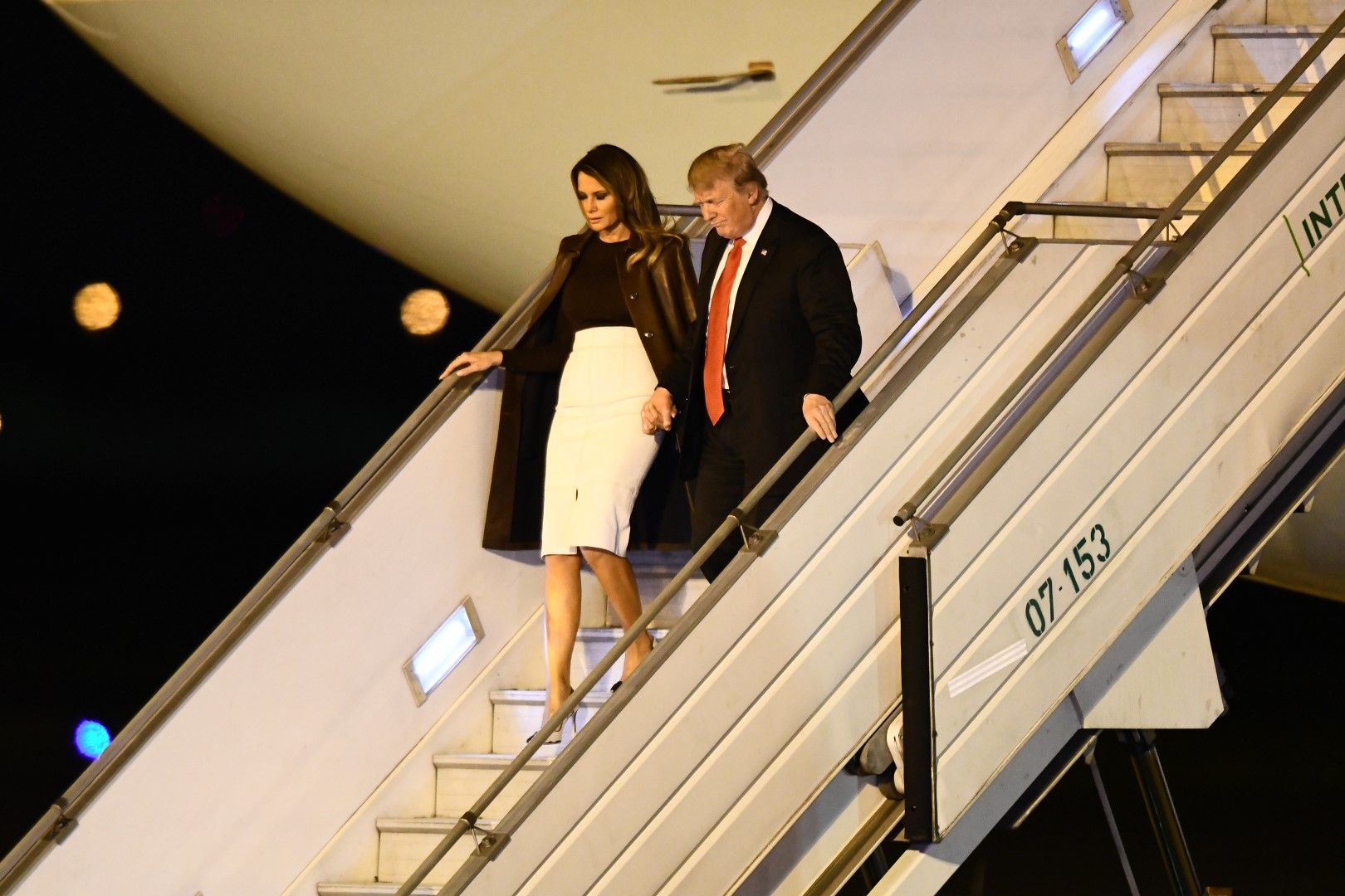 Мелания и Доналд Тръмп пристигат в Аржентина