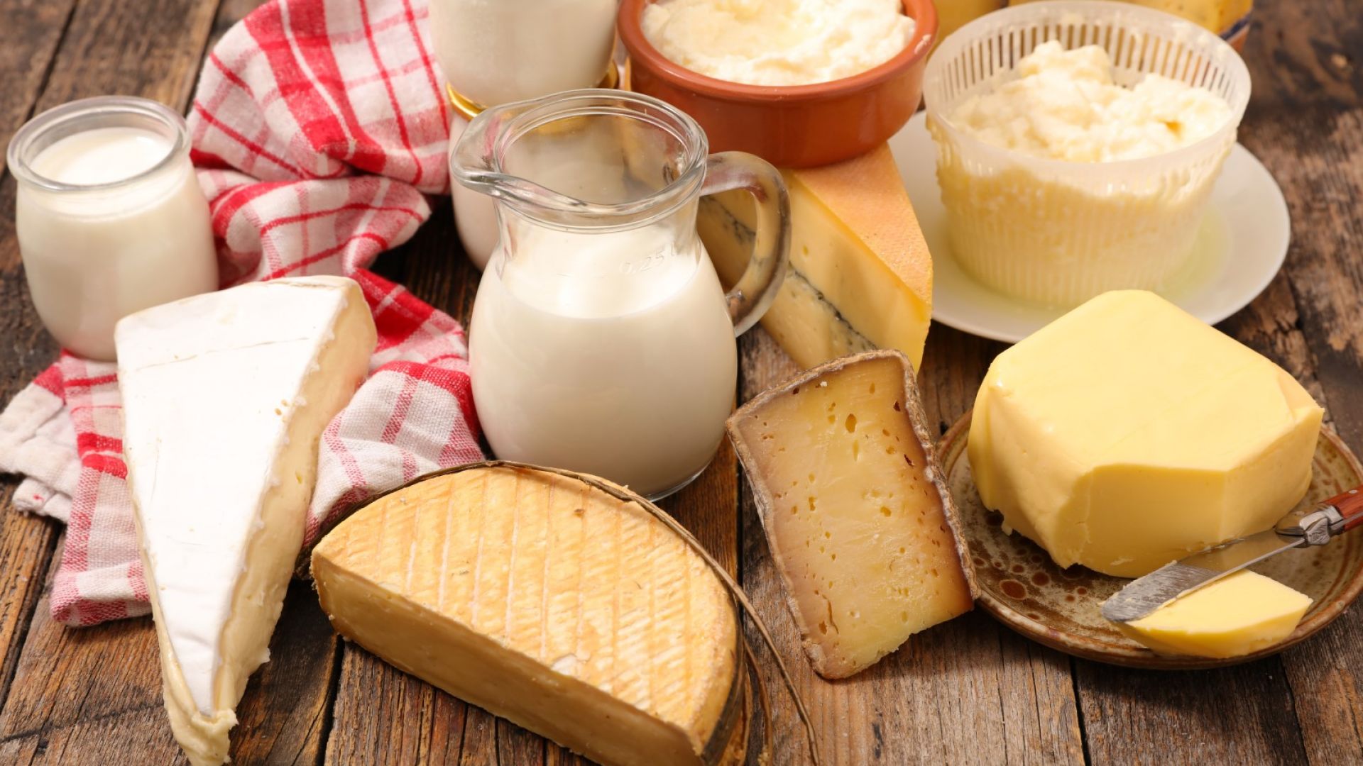 Експерти очакват поскъпване на млечните продукти