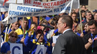 Бойко Ноев: Кремъл иска да разруши българската оръжейна индустрия