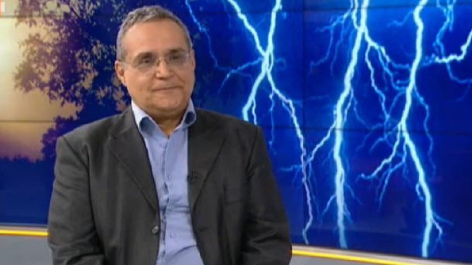 От общо 724 служители на щат само 9 не са