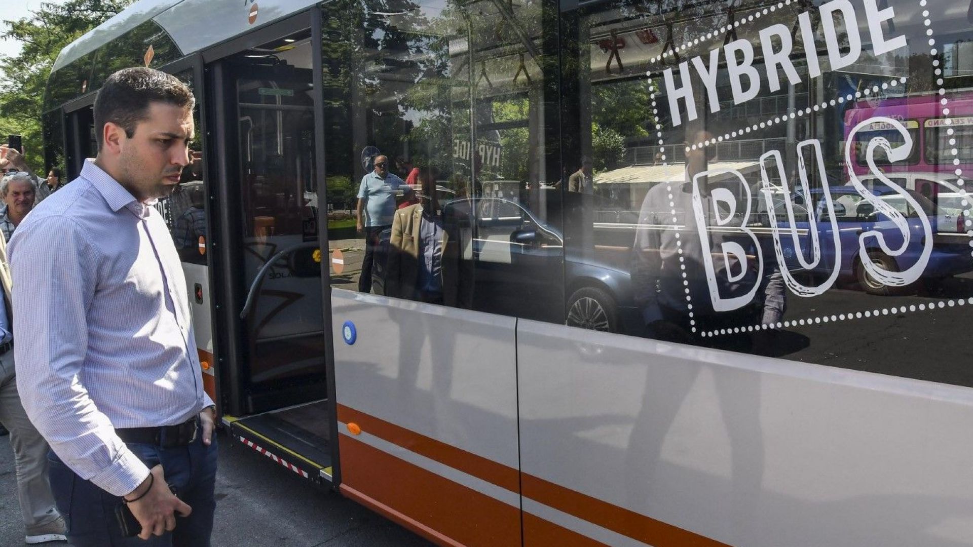 Повдигнатото обвинение и подадената оставка на зам кмета на София Евгени