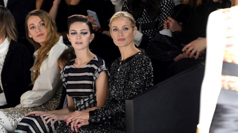 Вижте как изглежда моделът на Vogue и Sports Illustrated Каролин Мърфи на 51 г.