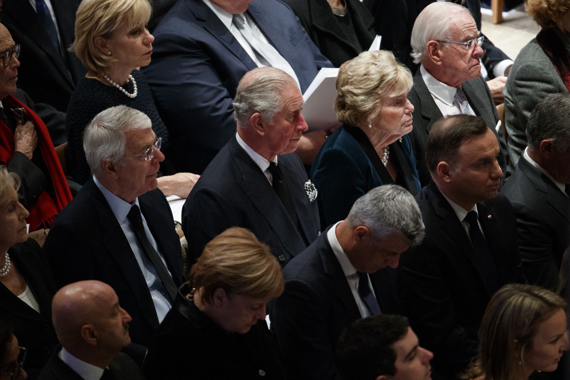 Принц Чарлз и Ангела Меркел не пропуснаха церемонията