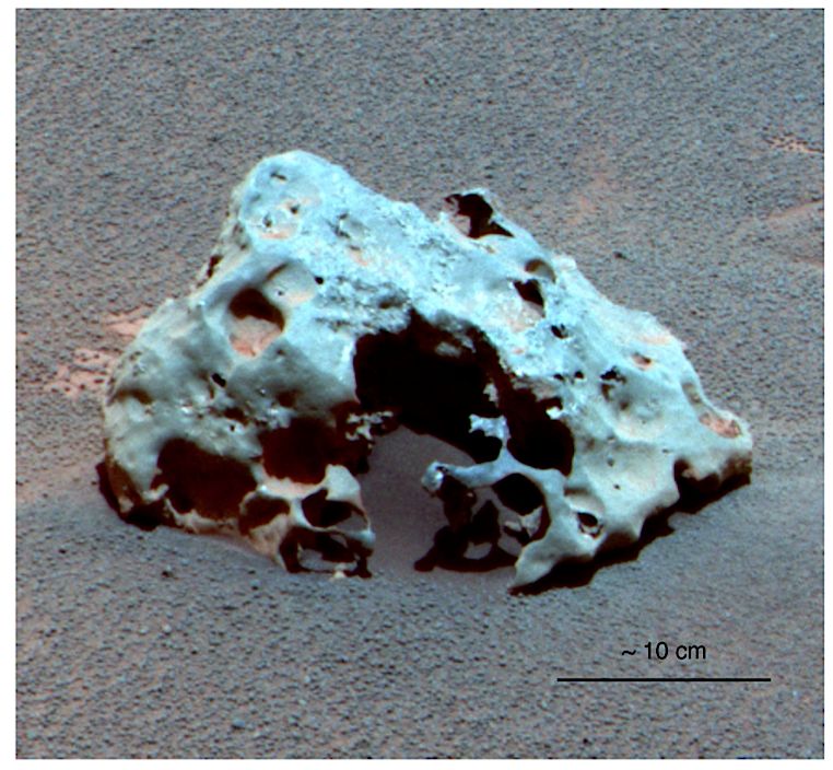 Метеорит на Марс