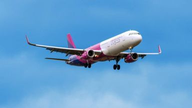 УизЕър Wizz Air откри първата си база в Бургас и
