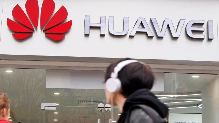 Huawei готви телефон с 3D камера