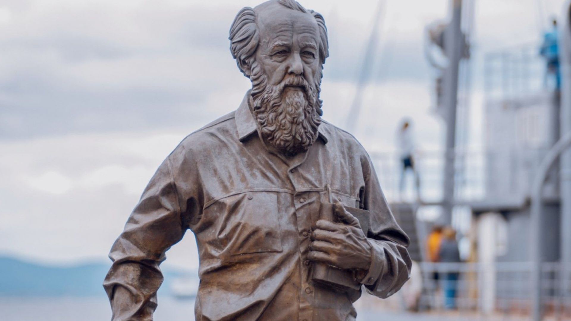 През юни 1978 г Александър Солженицин произнесе в Харвард реч