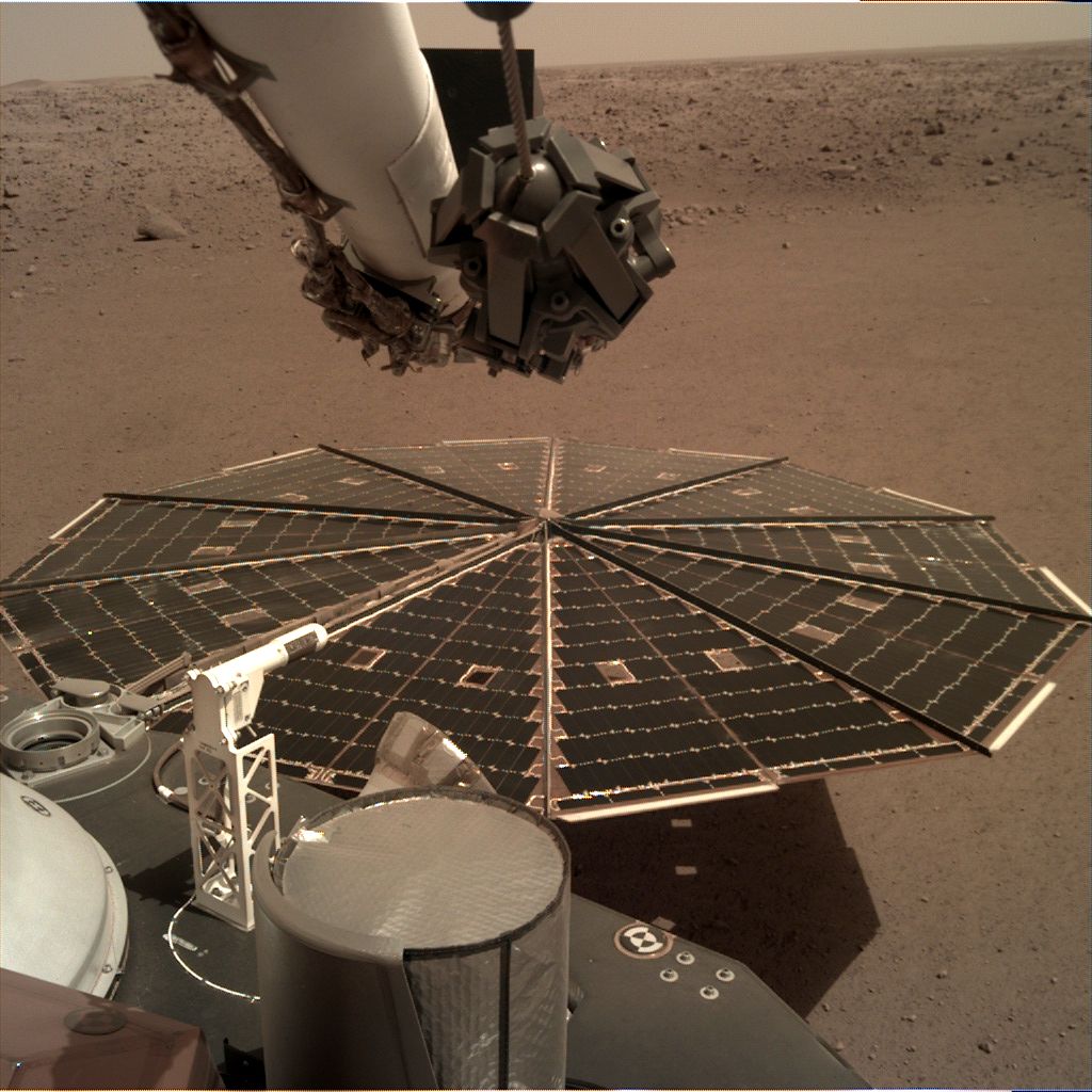 Сондата  "ИнСайт" на Марс