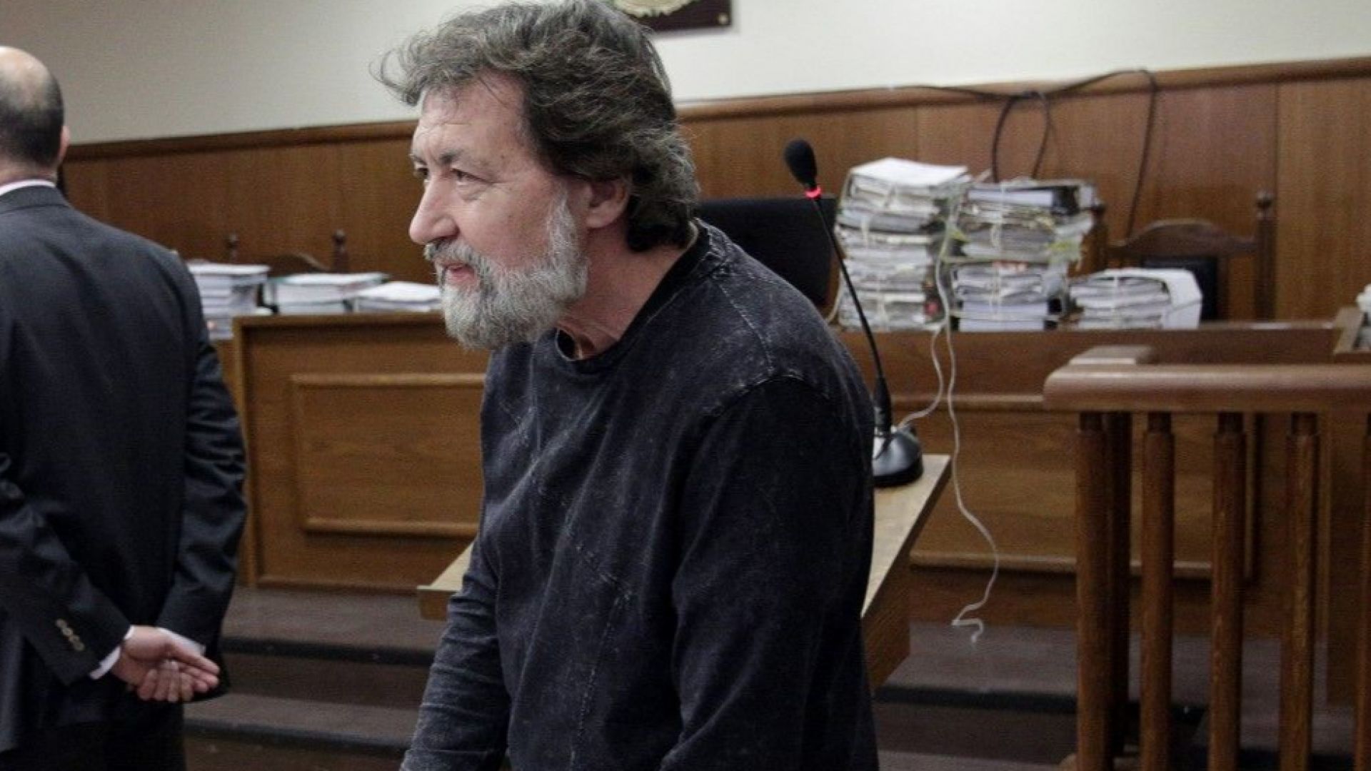 Бизнесменът Николай Банев който е в ареста заедно със съпругата