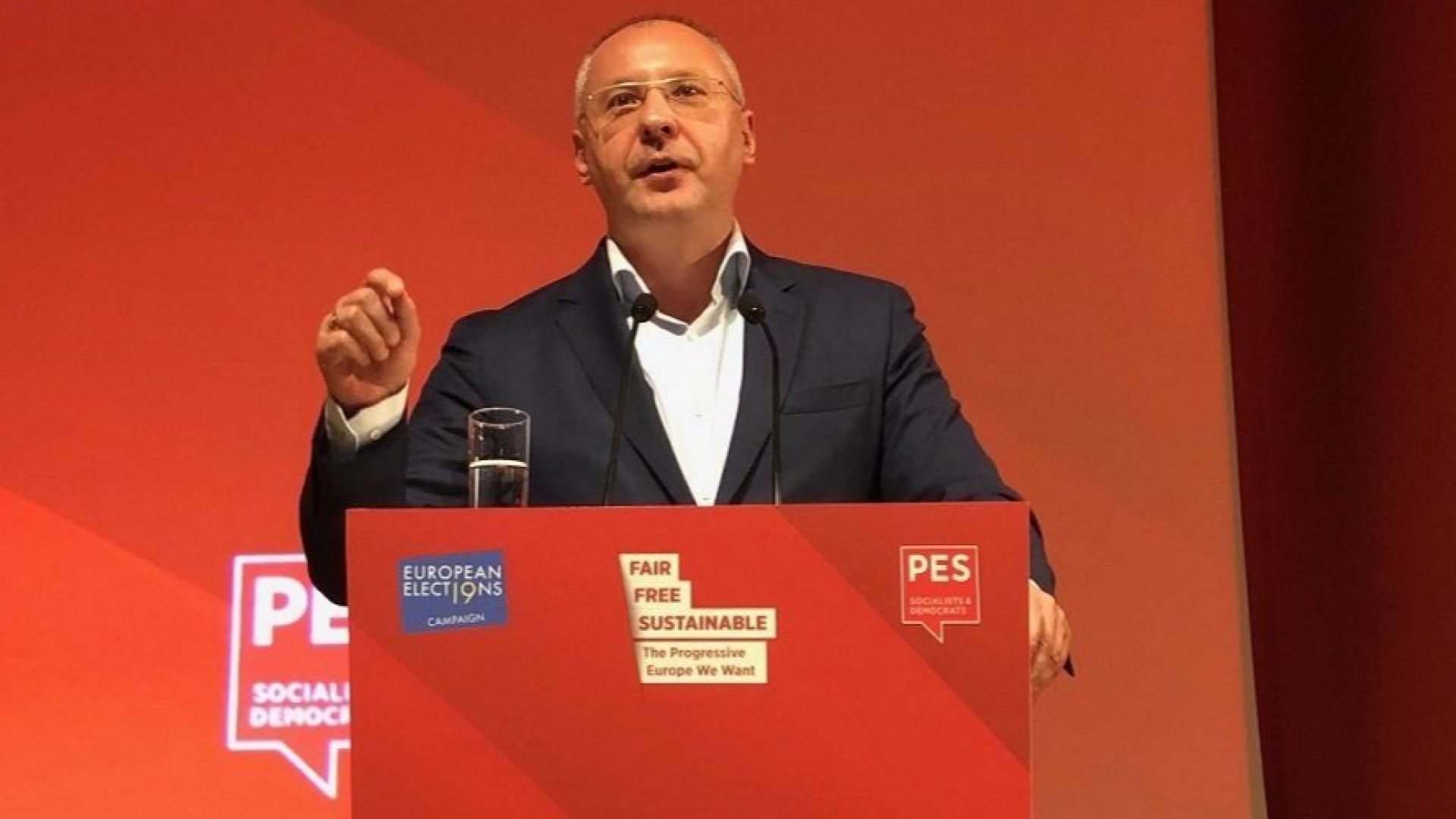 Конгресът на Партията на европейските социалисти ПЕС преизбира Сергей Станишев