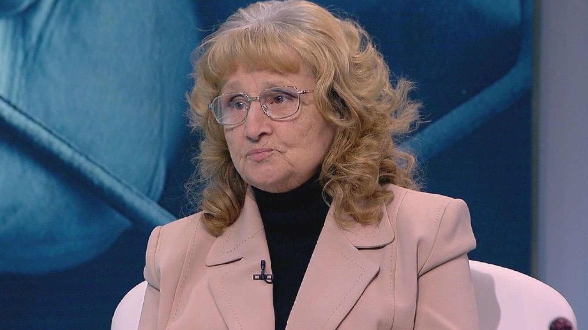 Майката на отстранената кметица на столичния район Младост Десислава Иванчева