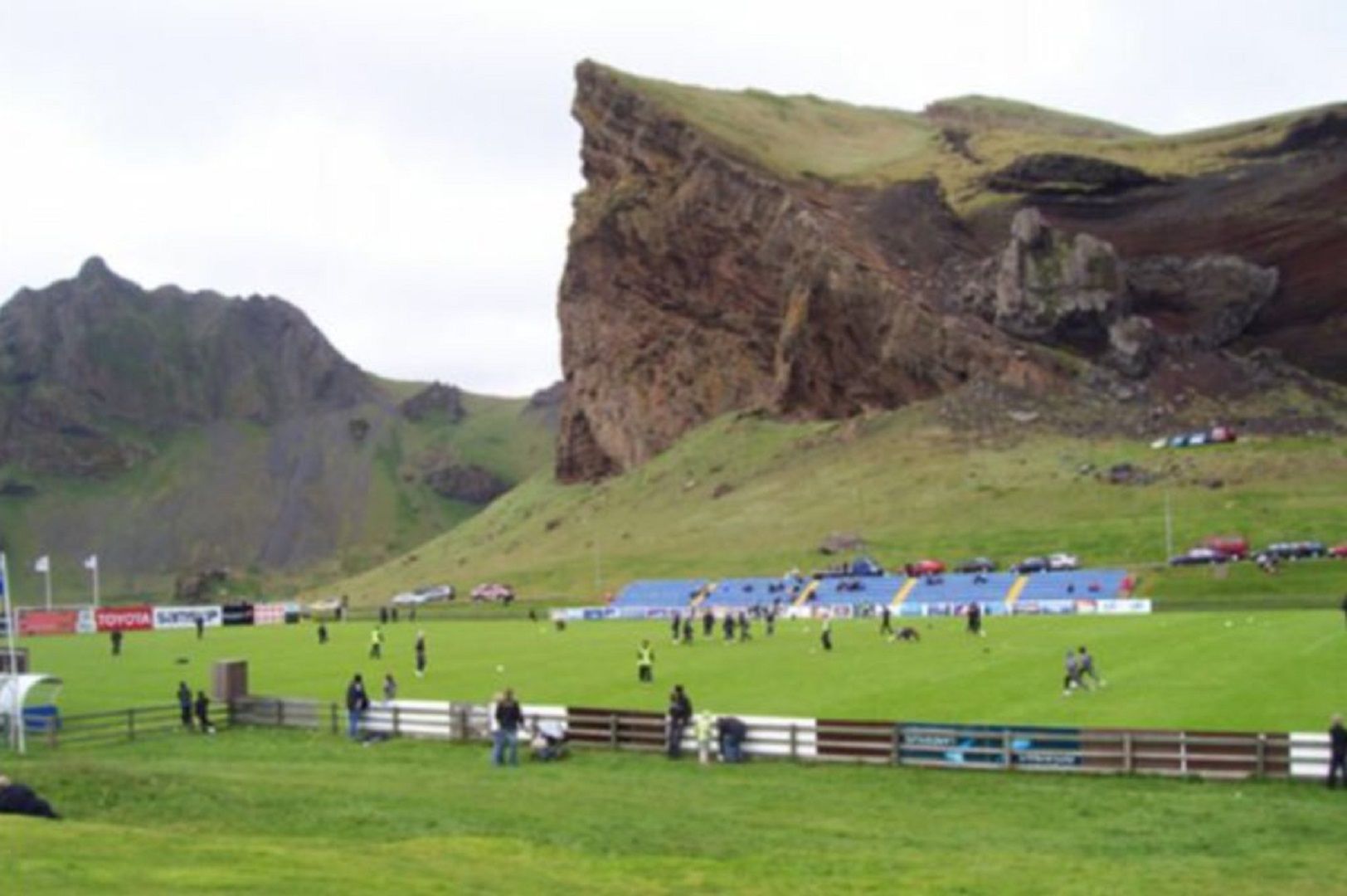 Стадионът в Хестейнстволур, Исландия