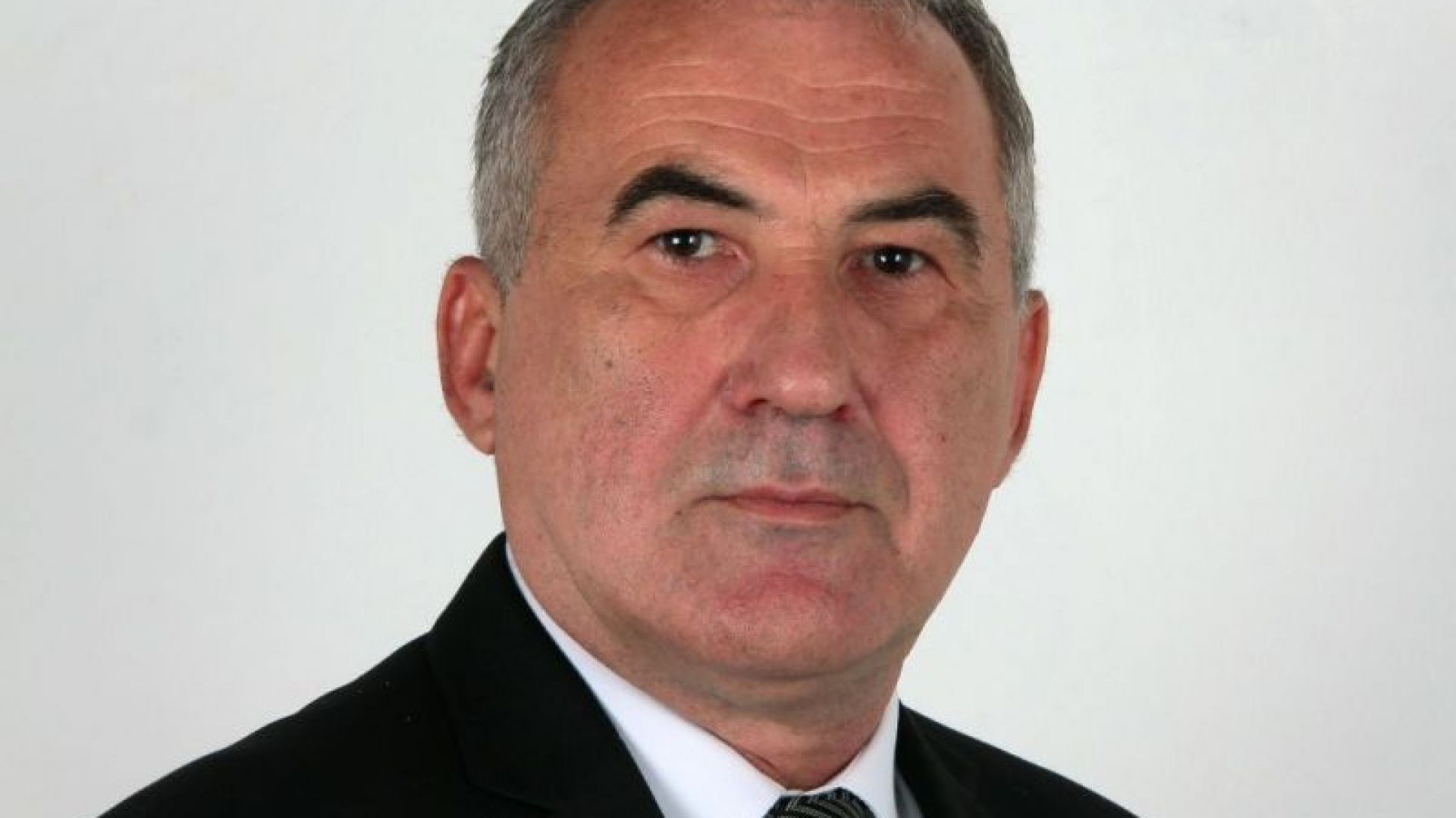 Kметът на Дряново Мирослав Семов е изпратил сигнал до Габровската