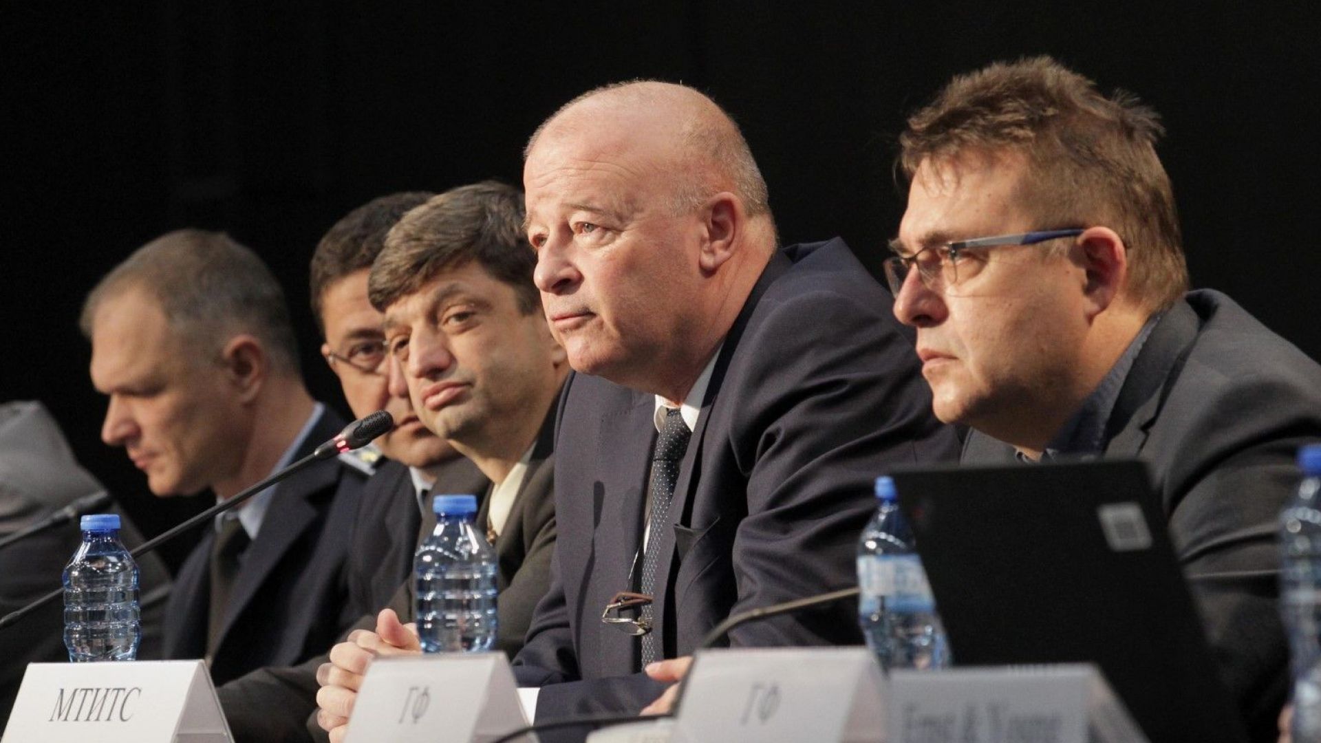 В анкета за читателите си Dir bg ги попита за мнението