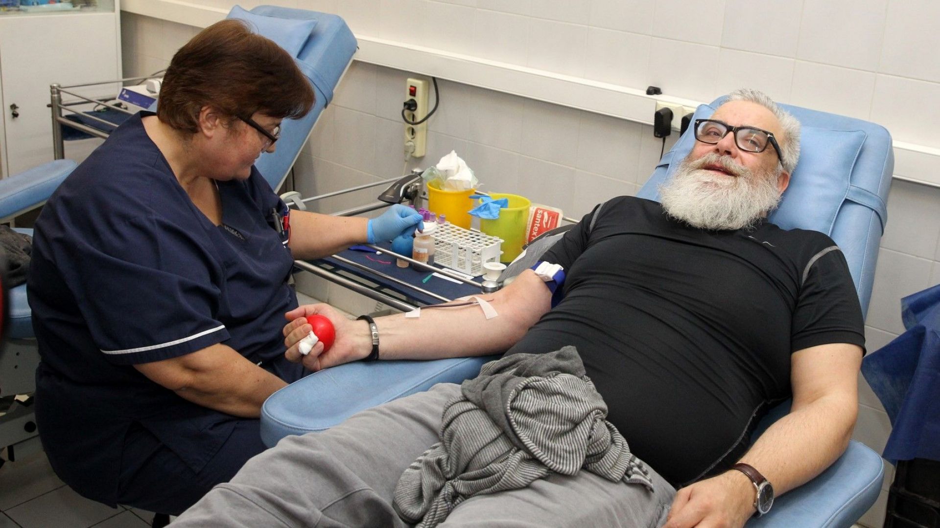 Центърът по транфузионна хематология на ВМА отбеляза 25 години от