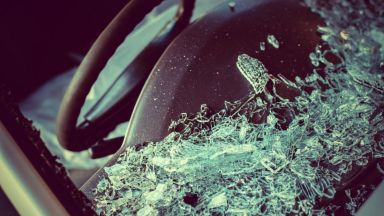 Тежка катастрофа между ТИР и микробус затвори Прохода на Републиката