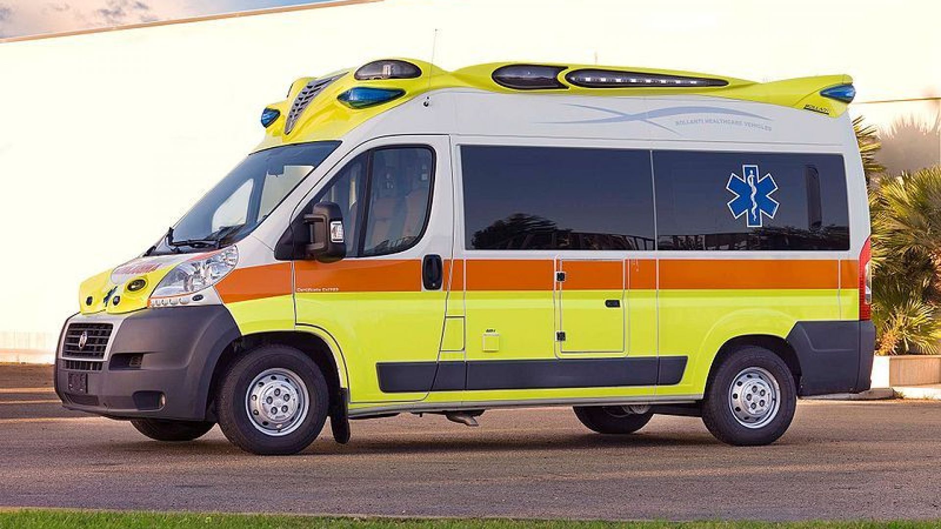 38 гимназисти бяха хоспитализирани в Северна Италия днес при два