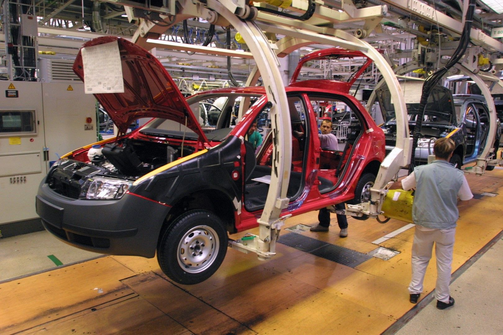Заводите на "Шкода" в Чехия ще произвеждат модели на VW