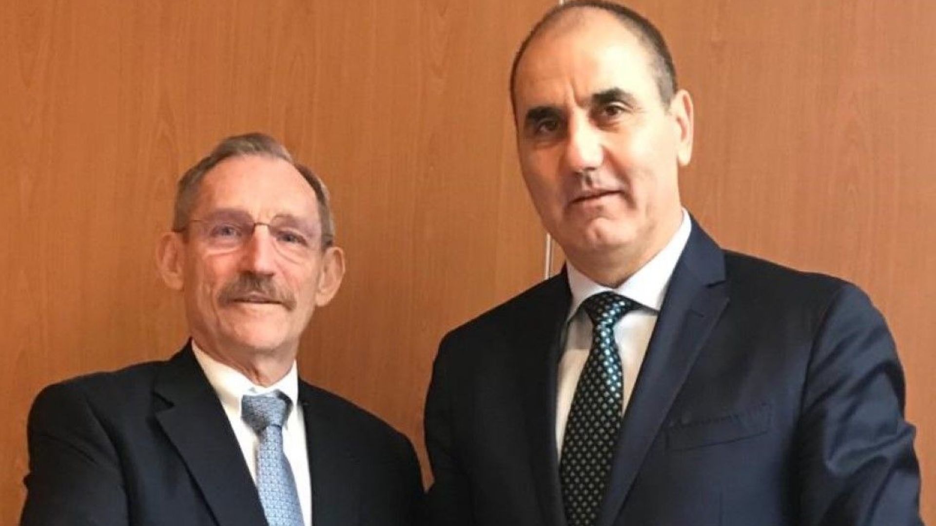 Председателят на ПГ на ГЕРБ и зам председател на партията Цветан