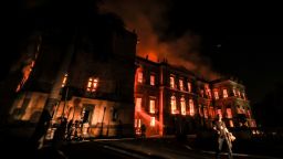 Спасени са над 1500 експоната след пожара на Бразилския национален музей
