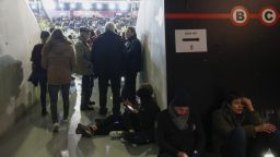 Хиляди хора евакуирани от спортни зали, театри и магазини в Страсбург 