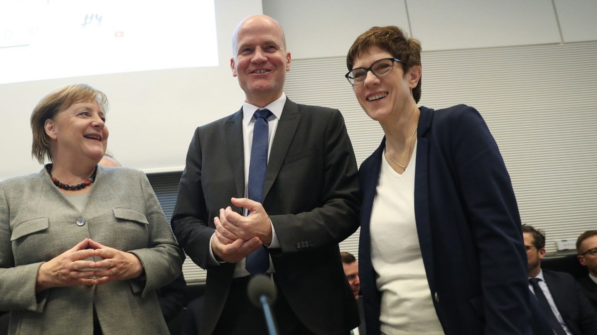 Новият лидер на Християндемократическия съюз Анегрет Крамп Каренбауер може да смени