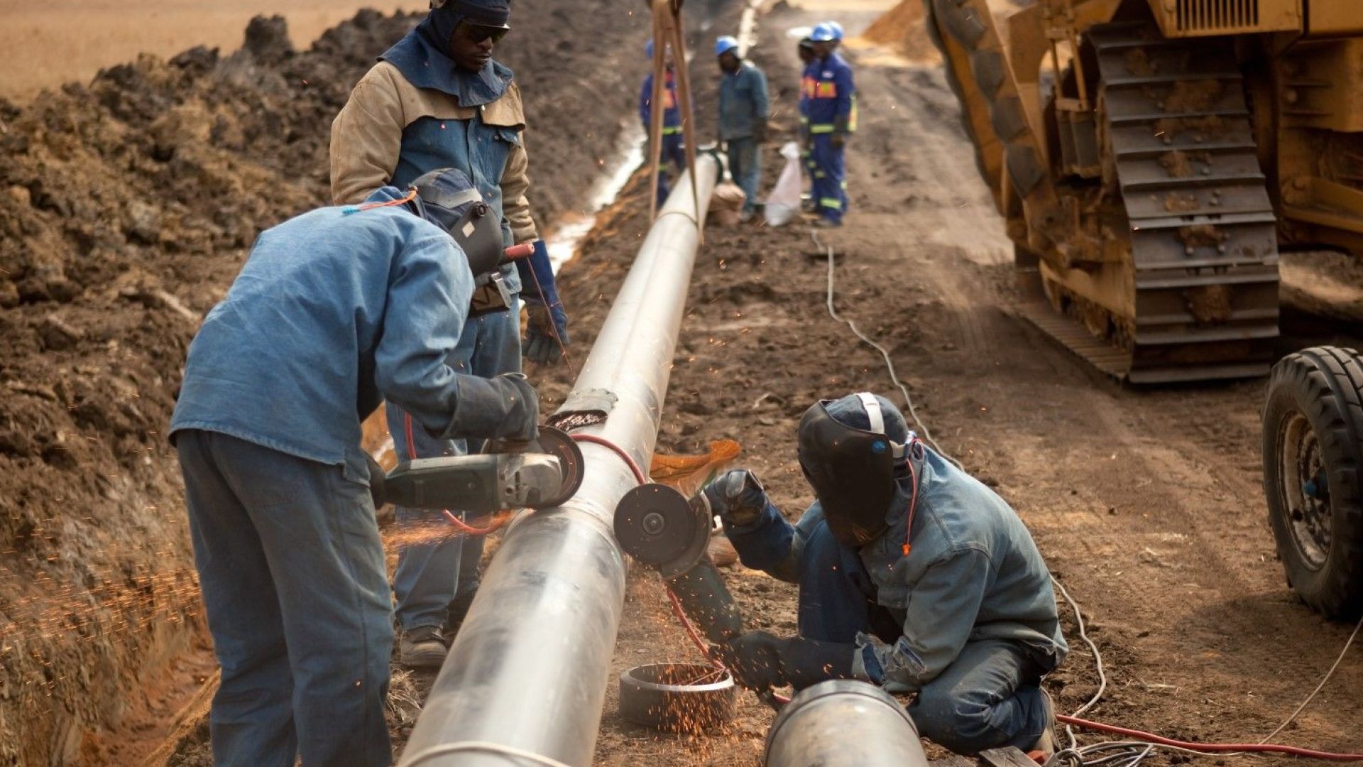 Китайската CNPC излиза от ирански газов проект заради САЩ