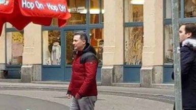 Британски журналист засне бягащия от правосъдието Груевски в Будапеща