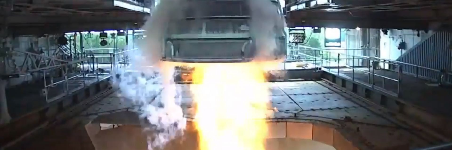 Запали се двигателят на бъдещата "лунна" ракета на НАСА