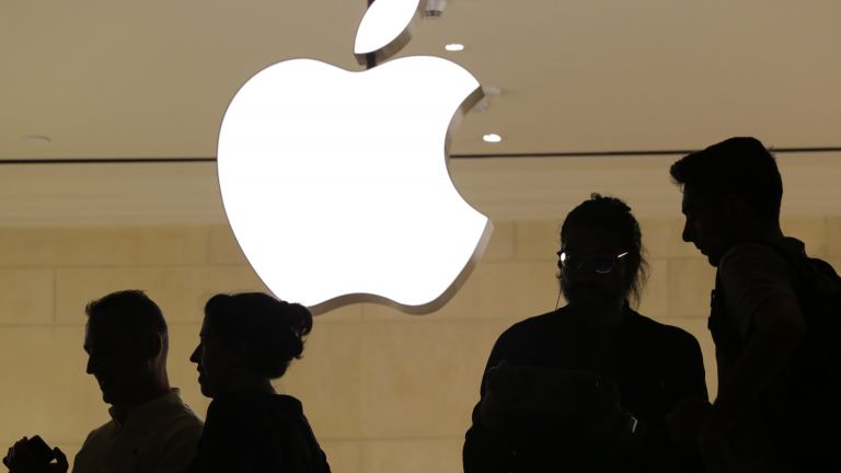 Крадци обраха камион с продукти на "Епъл" за 6,6 милиона долара