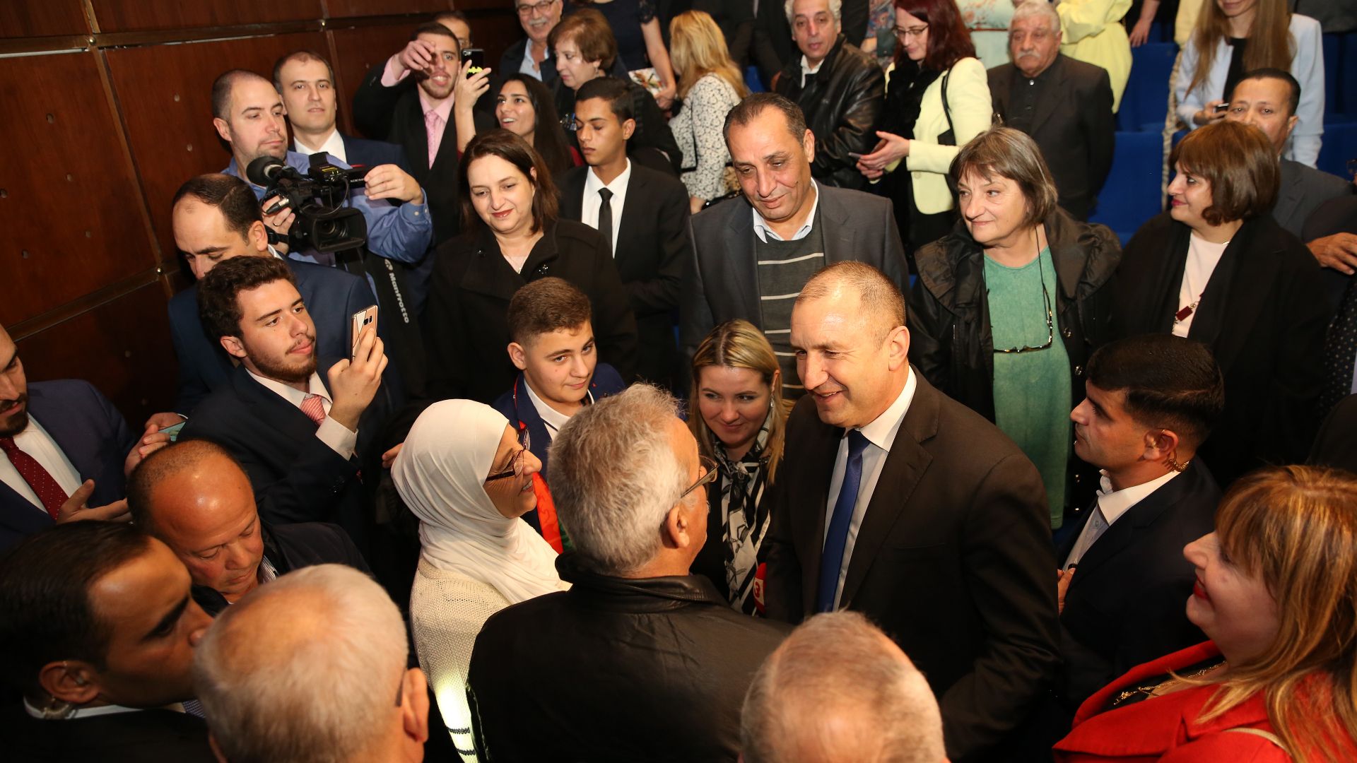 За мен вие нашите сънародници и приятелите на България